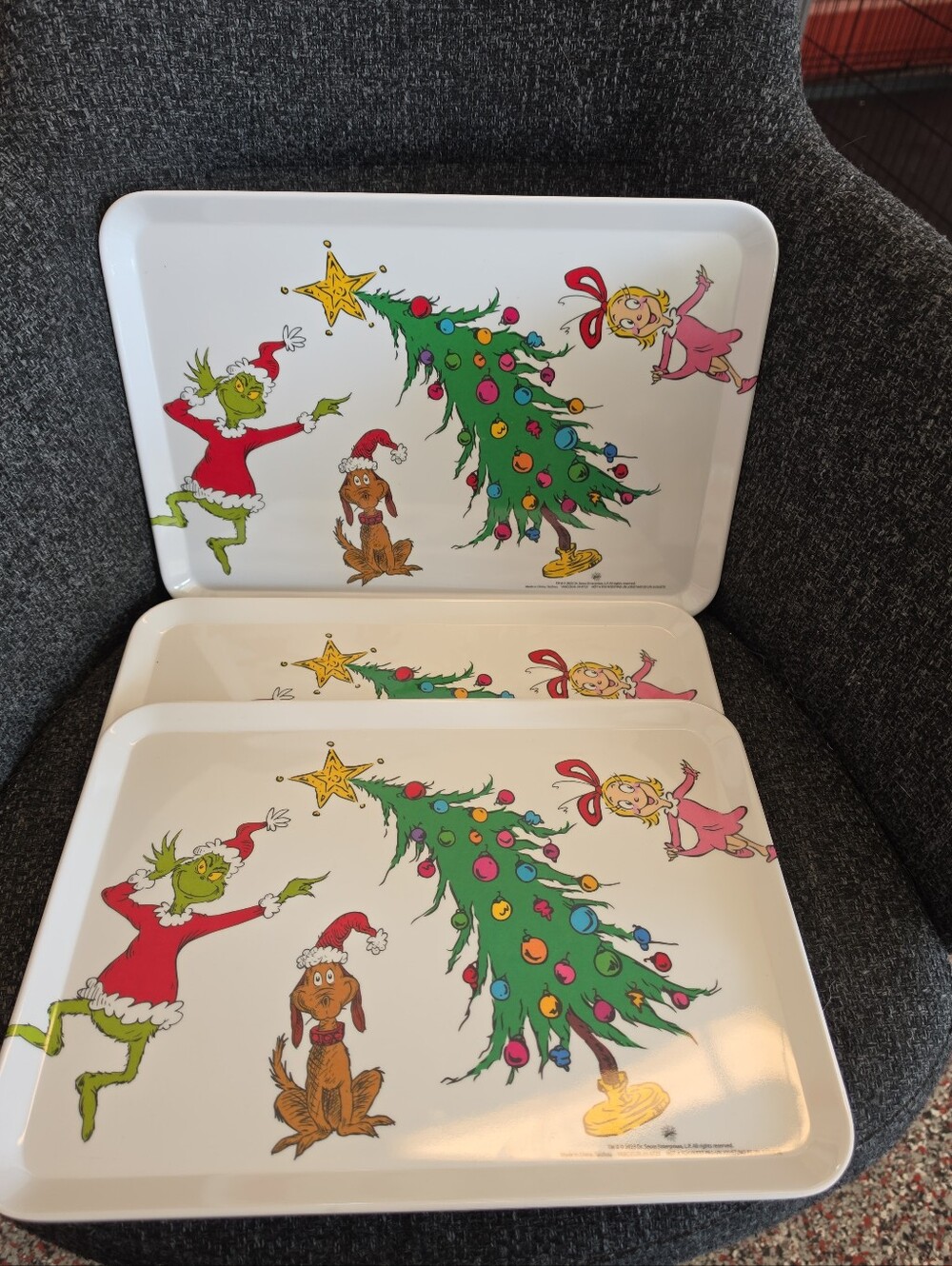 New Lot Of 3 Dr. Seuss How The Grinch Stole Christmas Melamine Trays Plates
